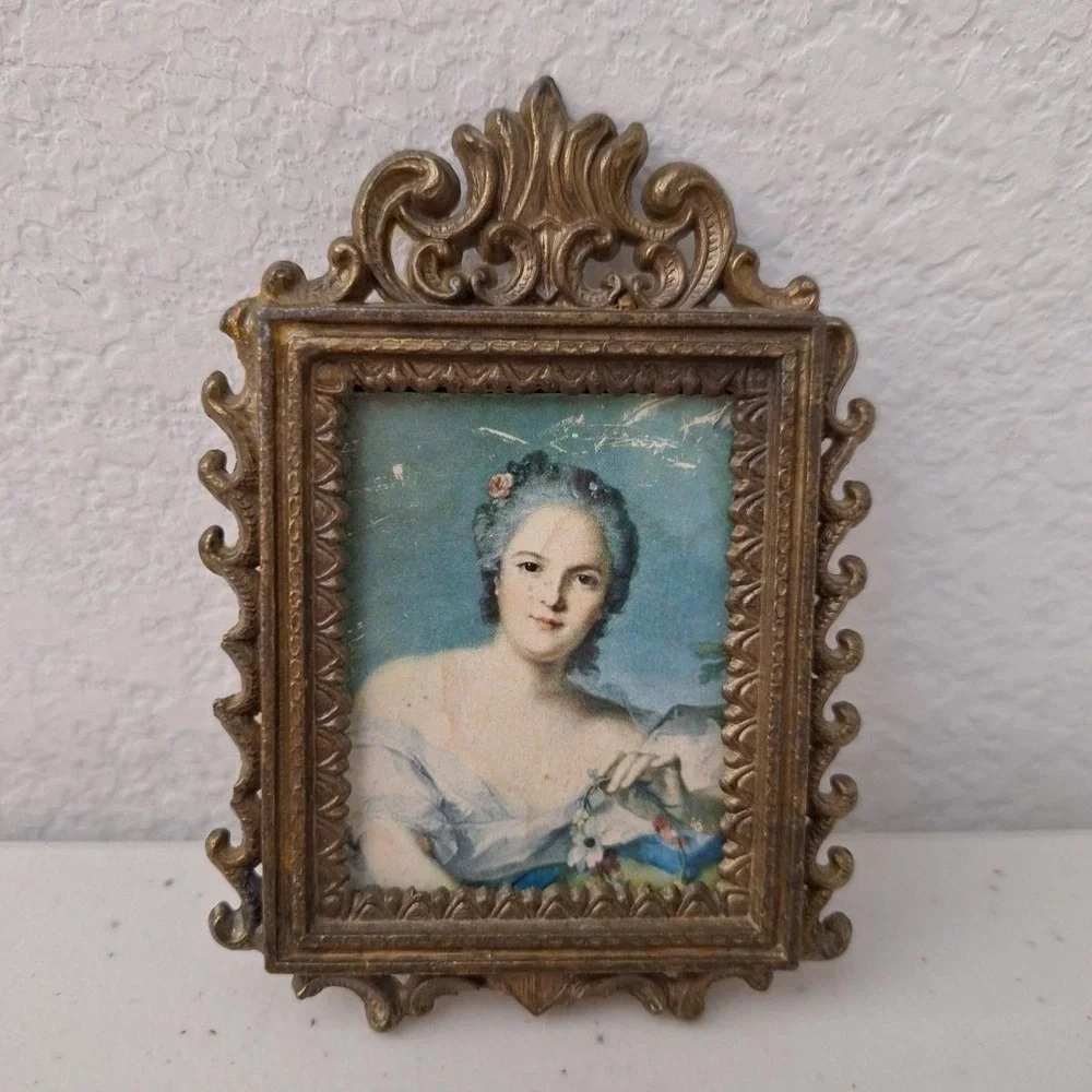 Antique Glass Front Italian Brass Metal Filigree Photo Frame 4